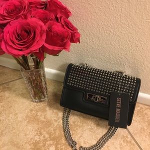 Steve Madden Bringo Black Crossbody